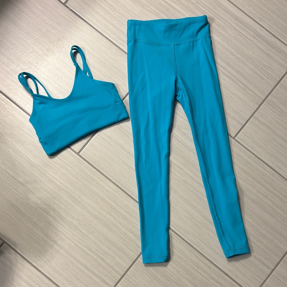 Athleta Girls Vibrant Electric  Blue Activewear, girls size XS 6